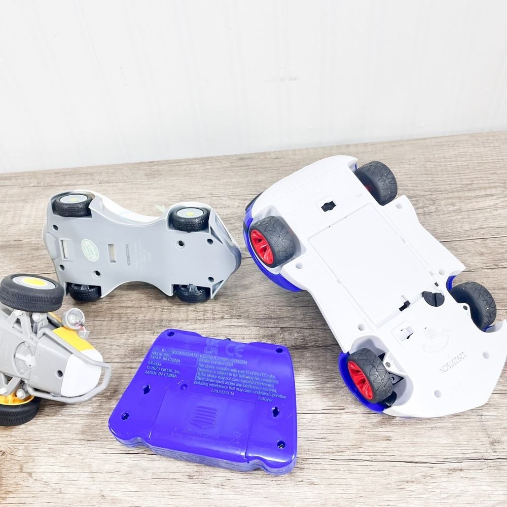 Team Sonic Racing RC: Tails The Fox & Sonic , 2.4GHz Remote Controlled Cars - Picture 16 of 16